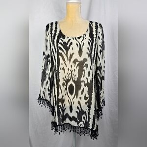 Mushka by Sienna Rose Sheer Animal Print Crochet Fringe Lagenlook Boxy Top sz L